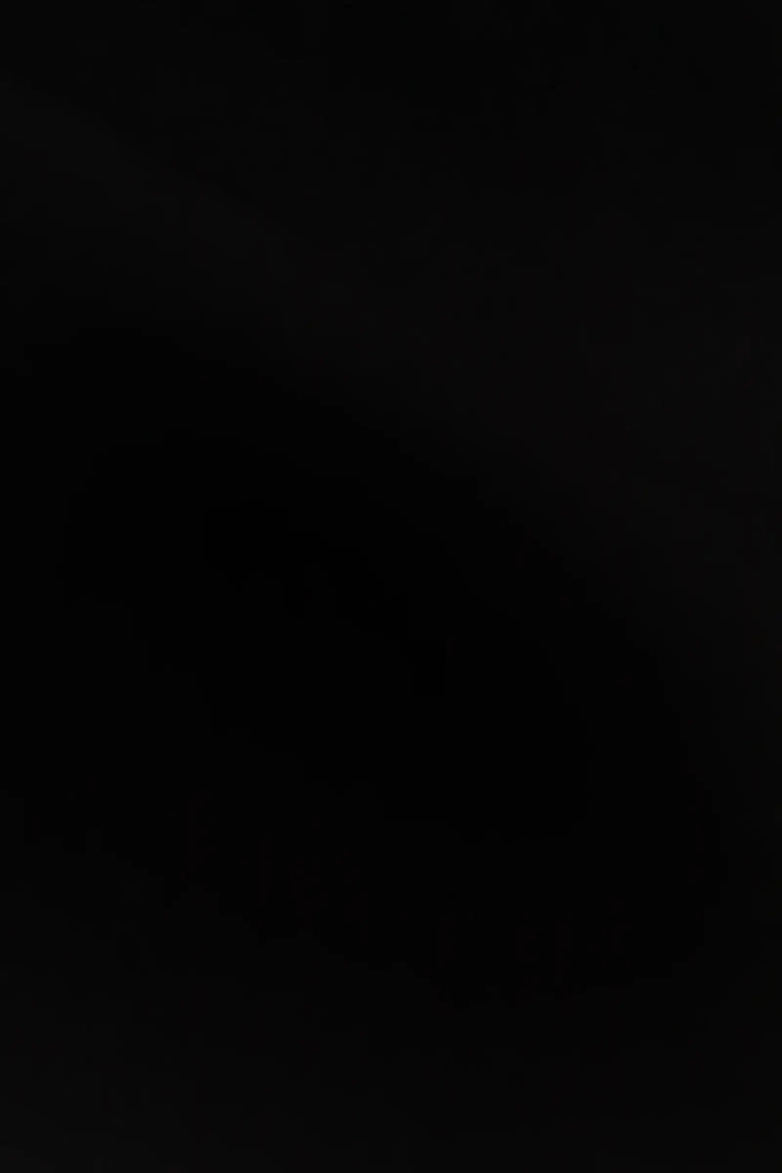 بنطال ضيق بسحاب