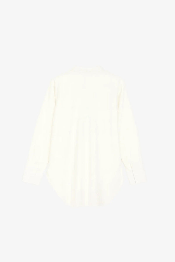 قميص مريح طويل ومنخفض