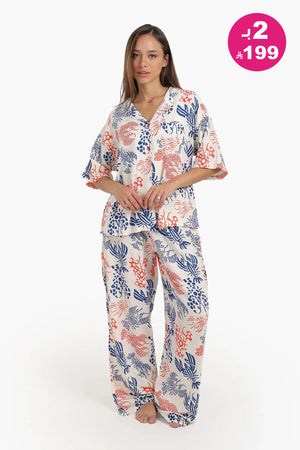 Short-sleeved printed pajamas