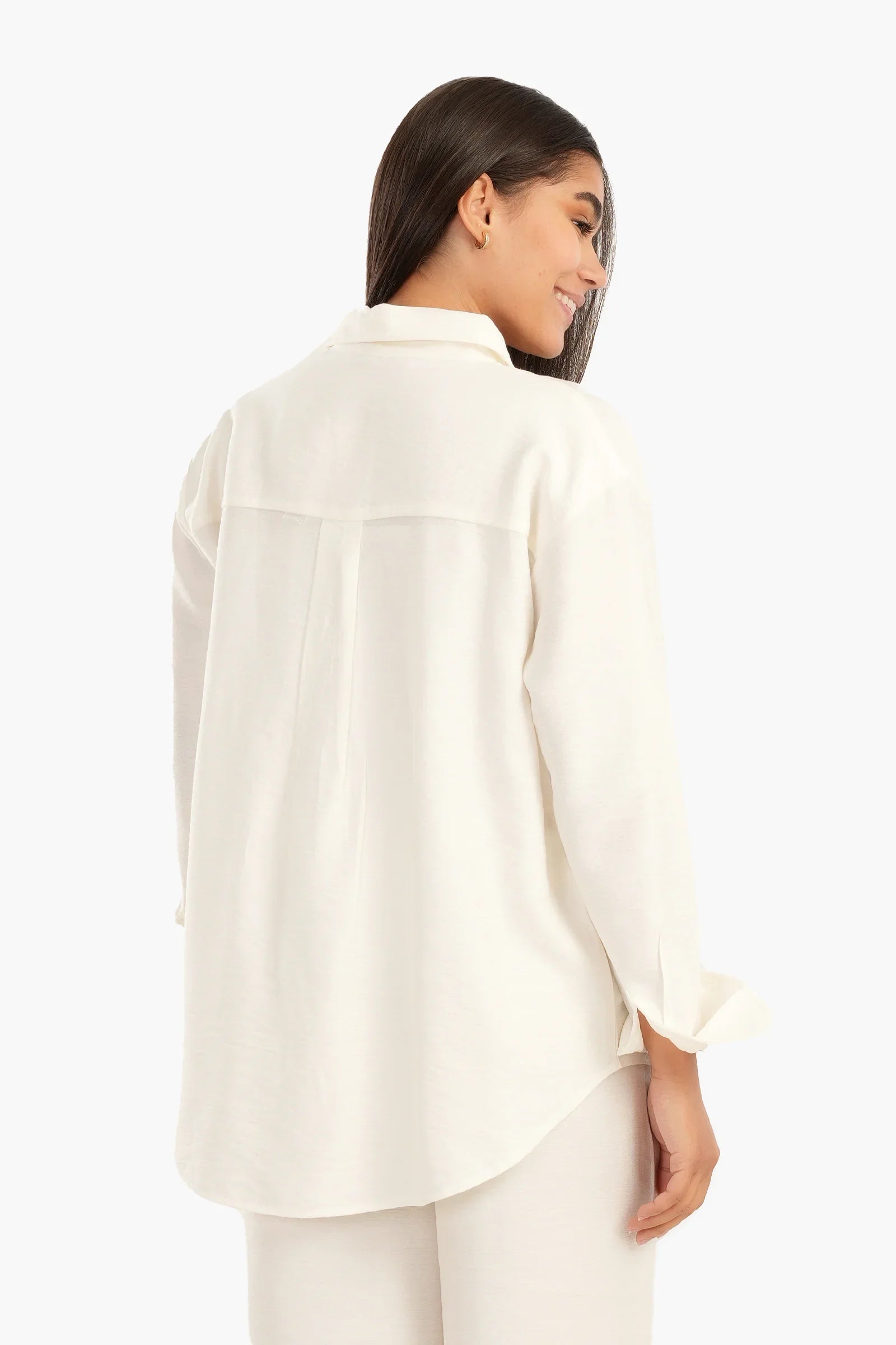 قميص باكمام طويلة و بجيوب امامية - Carinasaudi.com