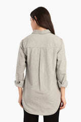 قميص جينز بجيوب امامية - Carinasaudi.com