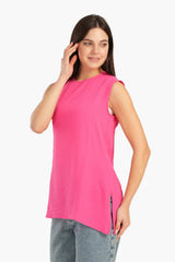 بلوزة طويلة بدون اكمام بفتحة جانبية - Carinasaudi.com