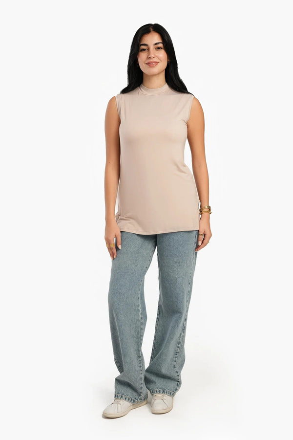 Long sleeveless blouse