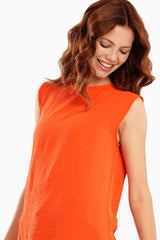 بلوزة طويلة بدون اكمام برقبة دائرية - Carinasaudi.com