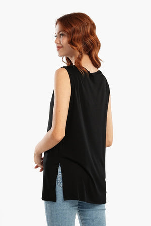 long sleeveless blouse