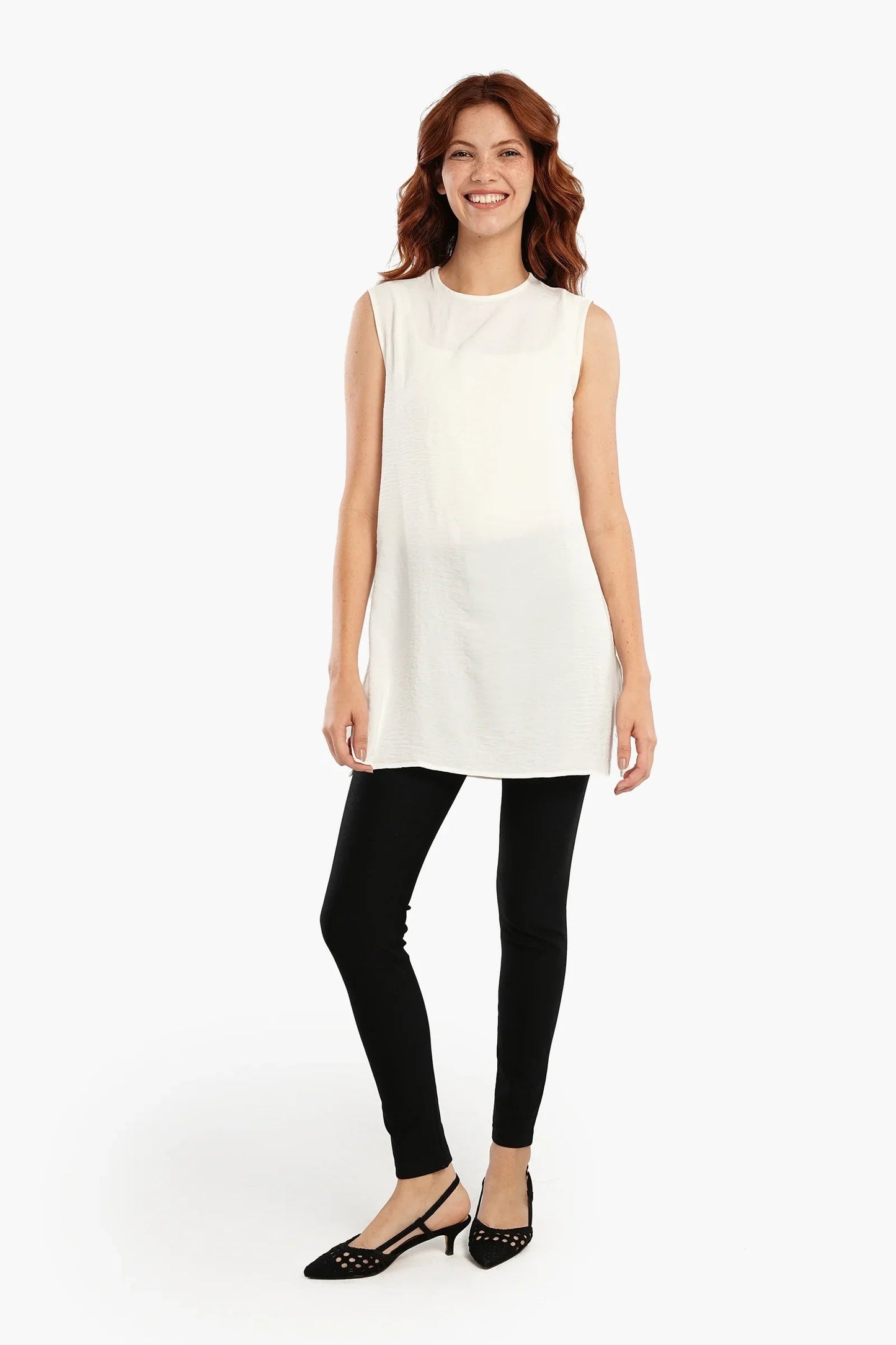 بلوزة طويلة بدون اكمام برقبة دائرية - Carinasaudi.com