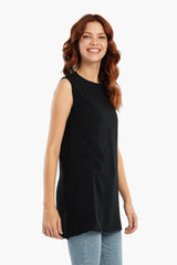 بلوزة طويلة بدون اكمام برقبة دائرية - Carinasaudi.com