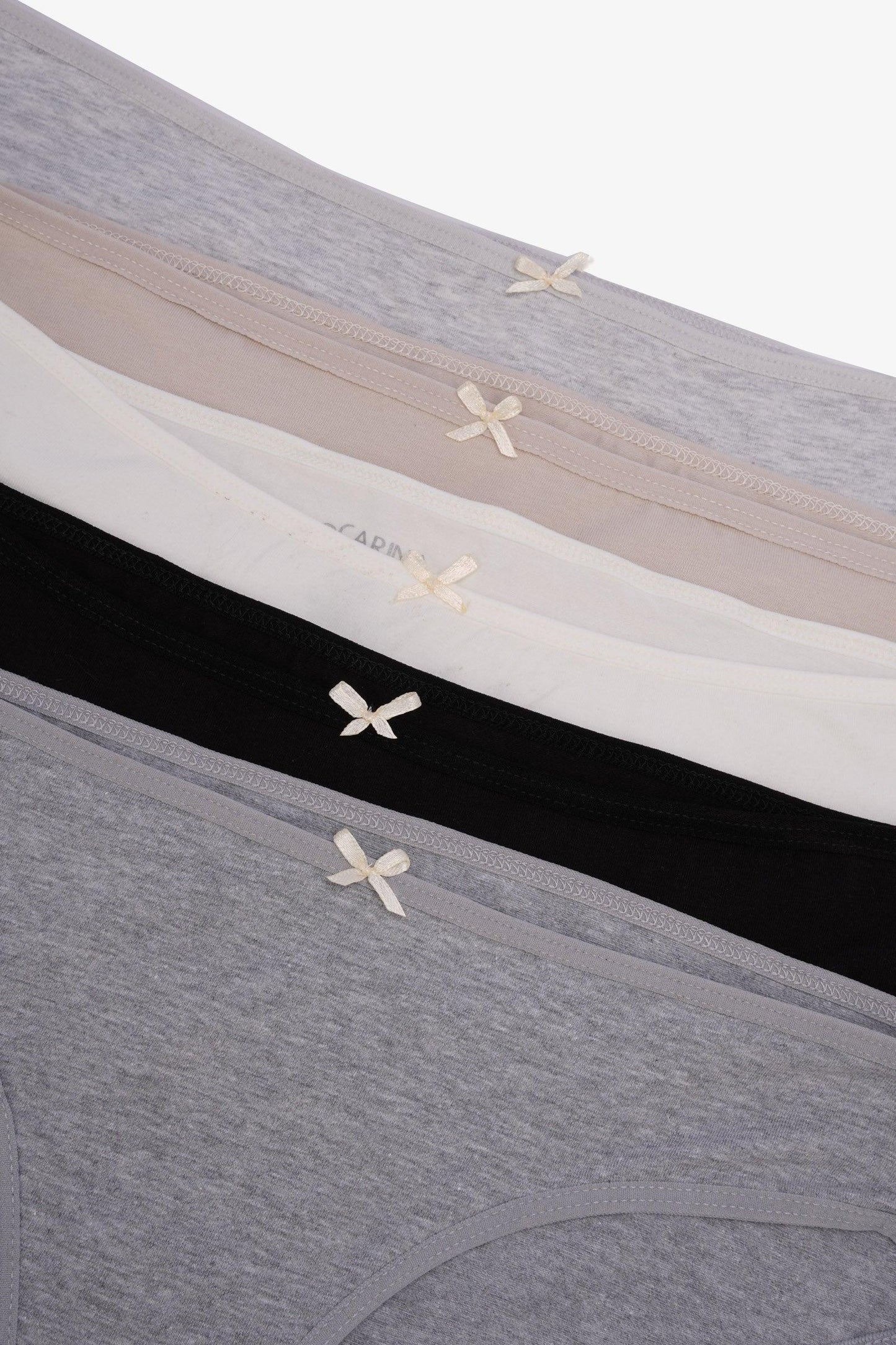 عبوة من ٥ سراويل داخلية بيكيني ملونة - Carinasaudi.com