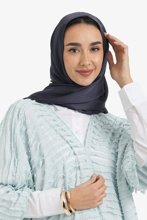إيشارب ساتان لامع