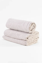 طقم مكون من ٣ مناشف مضلعة مزخرفة بالزهور - Carinasaudi.com