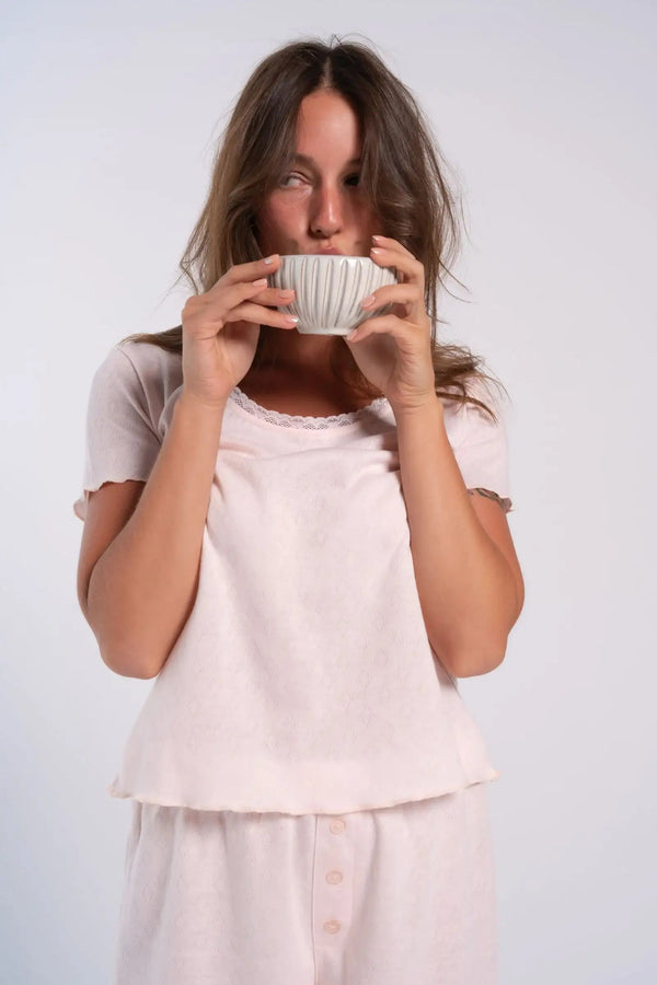 طقم بيجاما مريح بقصّة عادية