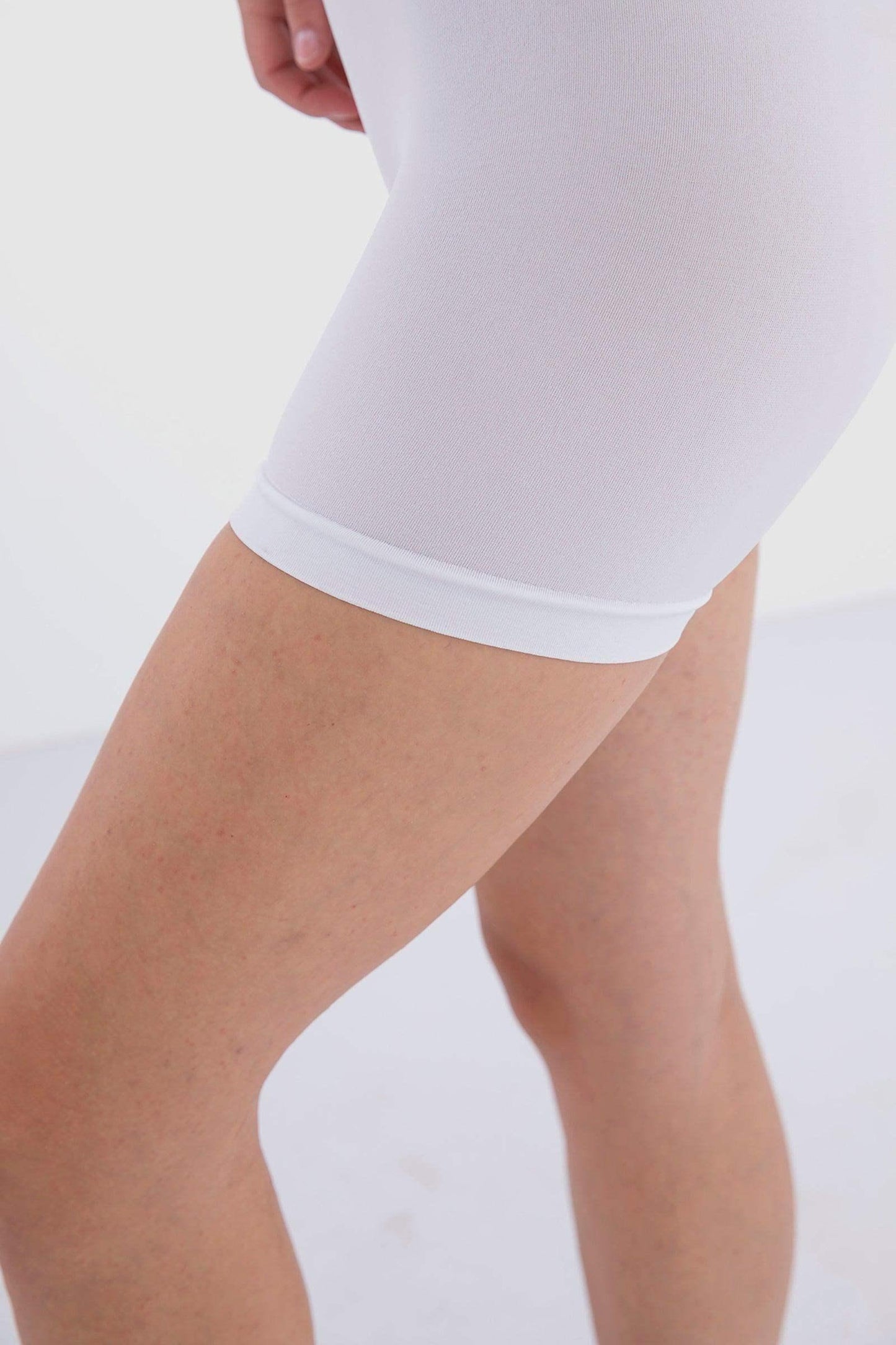 شورت قصير مايكروفيبر - Carinasaudi.com