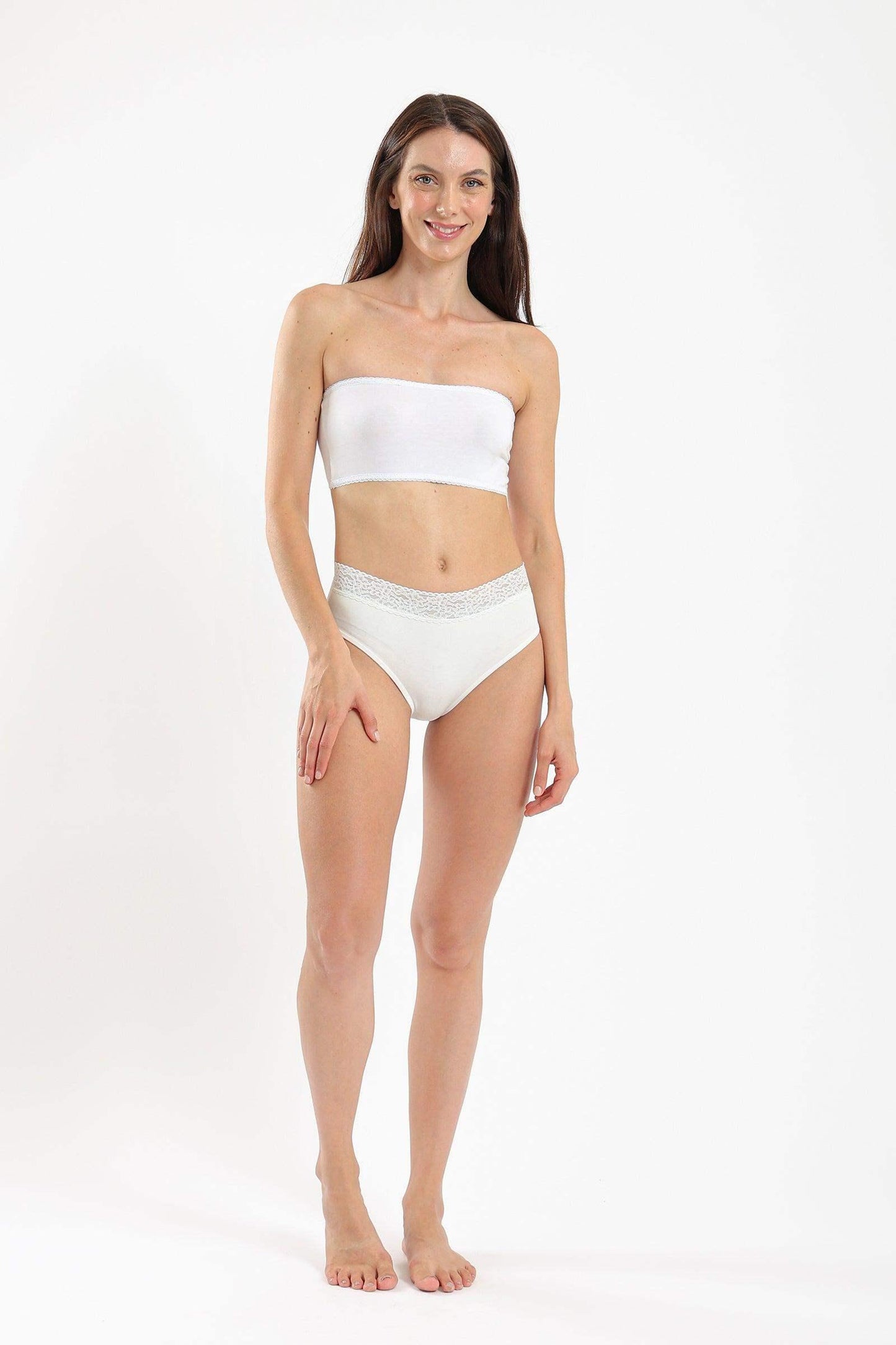 صدرية مزينة بأطراف من الدانتيل - Carinasaudi.com