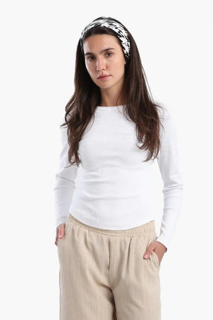 بياقة دائريه وتصميم مضلع Slim Fitتوب