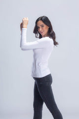 بلوزة قطنية برقبة دائرية - Carinasaudi.com