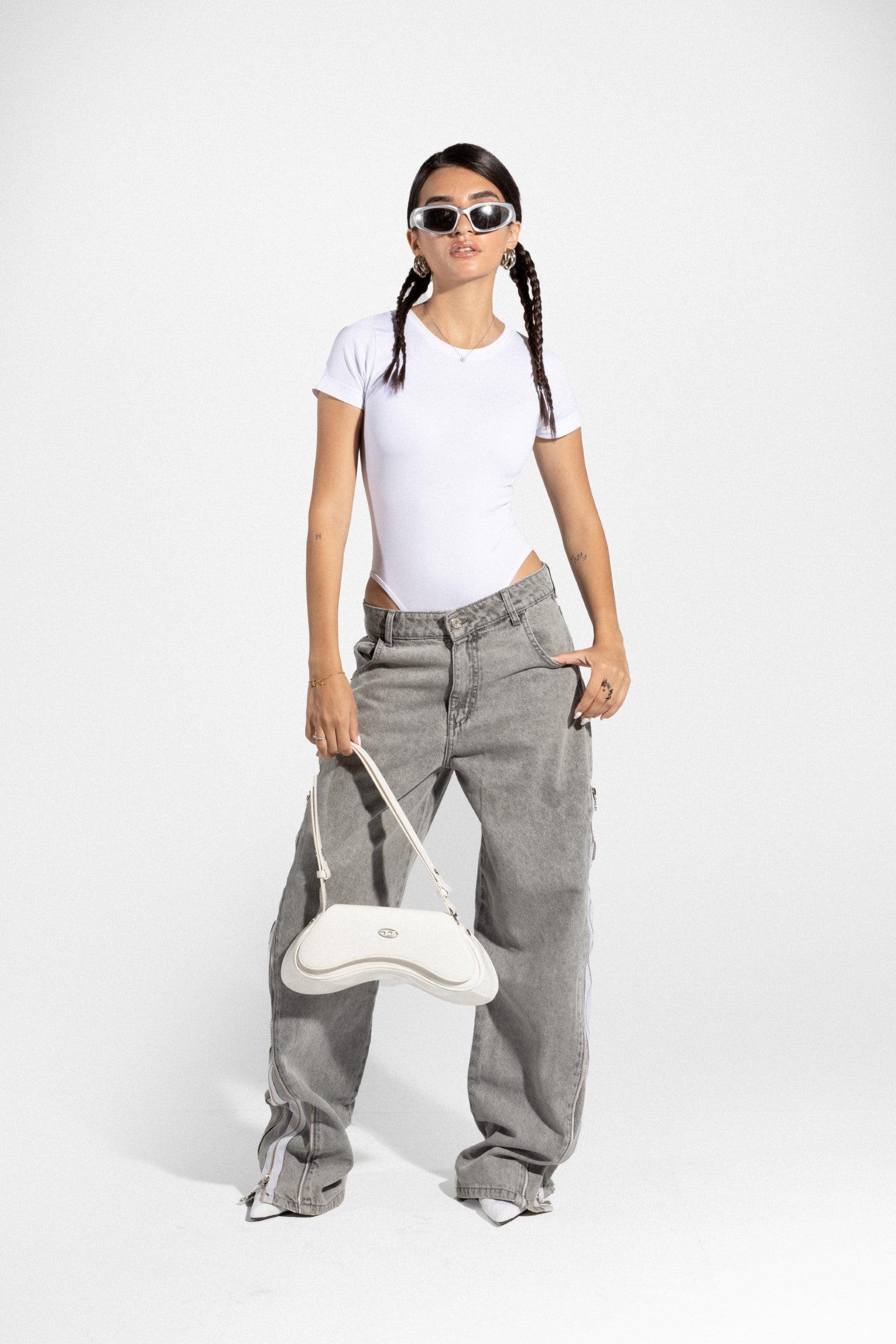 بنطال جينز بساق واسعة - Carinasaudi.com