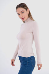 بلوزة باكمام طويلة برقبة عالية - Carinasaudi.com