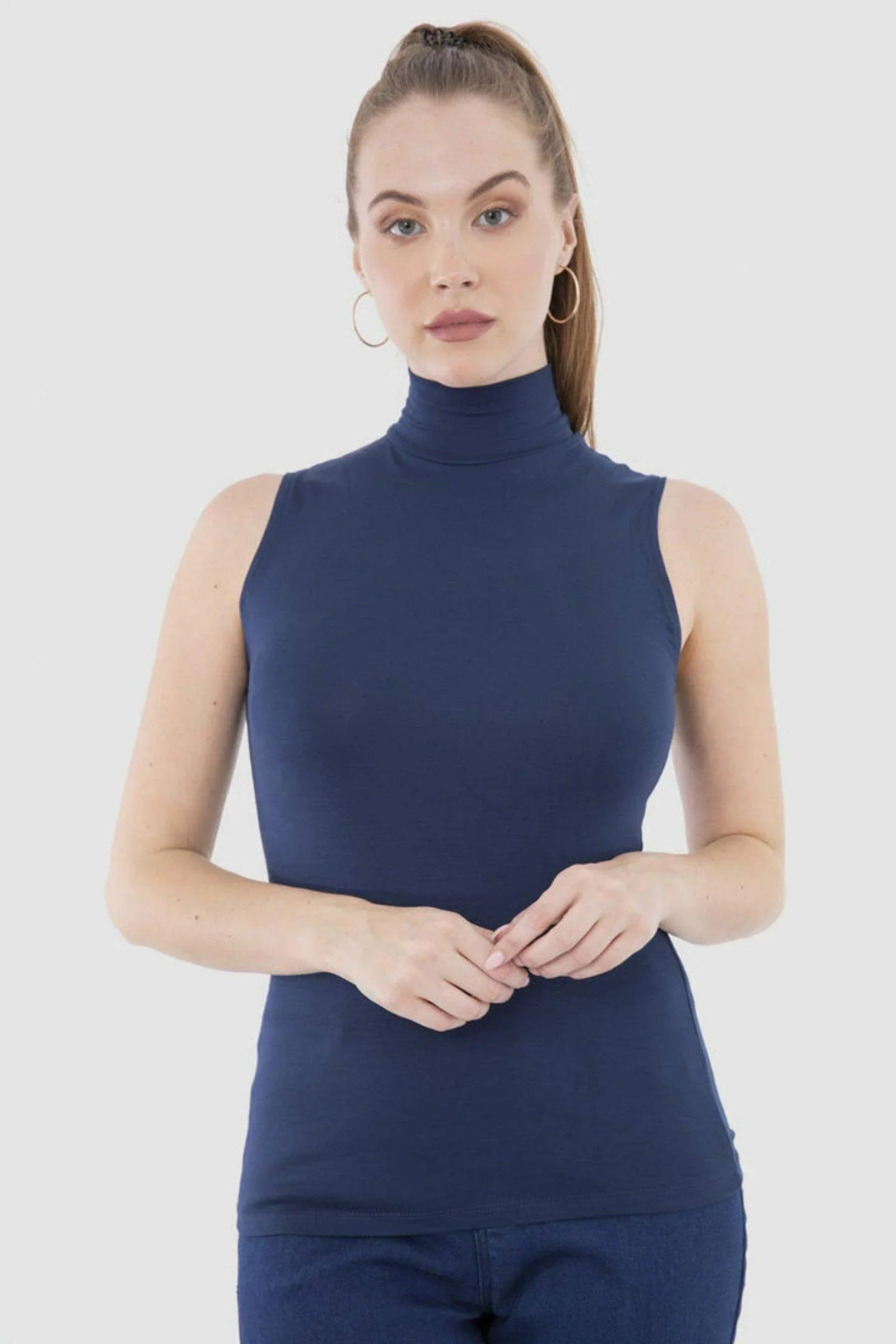 بلوزة بدون أكمام بياقة عالية - Carinasaudi.com