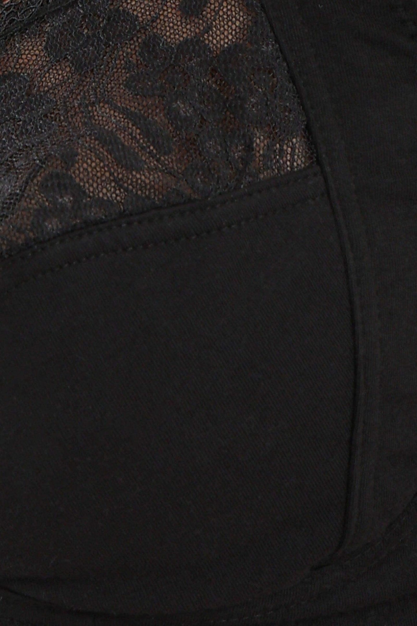 صدرية غير مبطنة بتفاصيل دانتيل - Carinasaudi.com