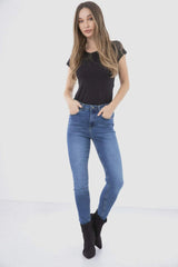 بلوزة سادة برقبة دائرية - Carinasaudi.com