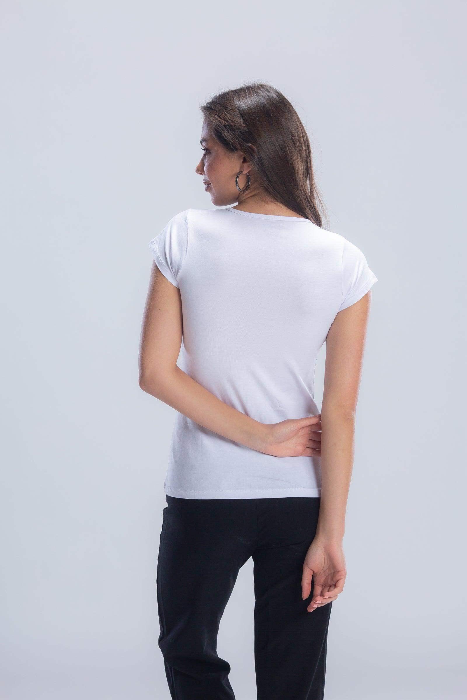 بلوزة سادة برقبة دائرية - Carinasaudi.com