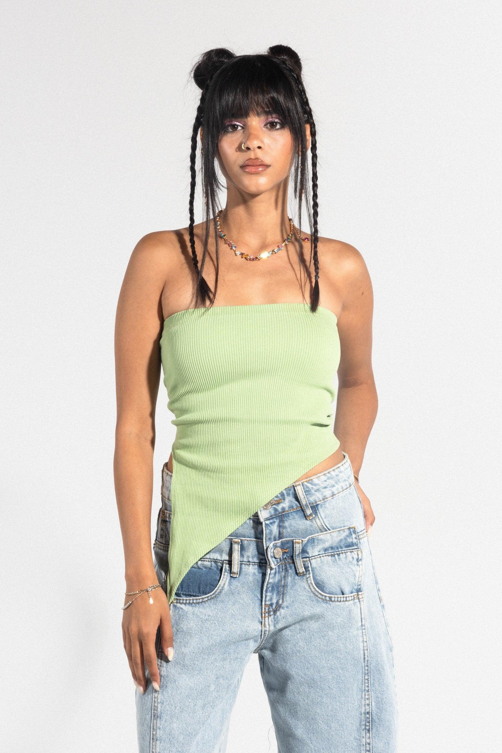 بلوزة بدون اكمام  بحواف غير متماثلة - Carinasaudi.com