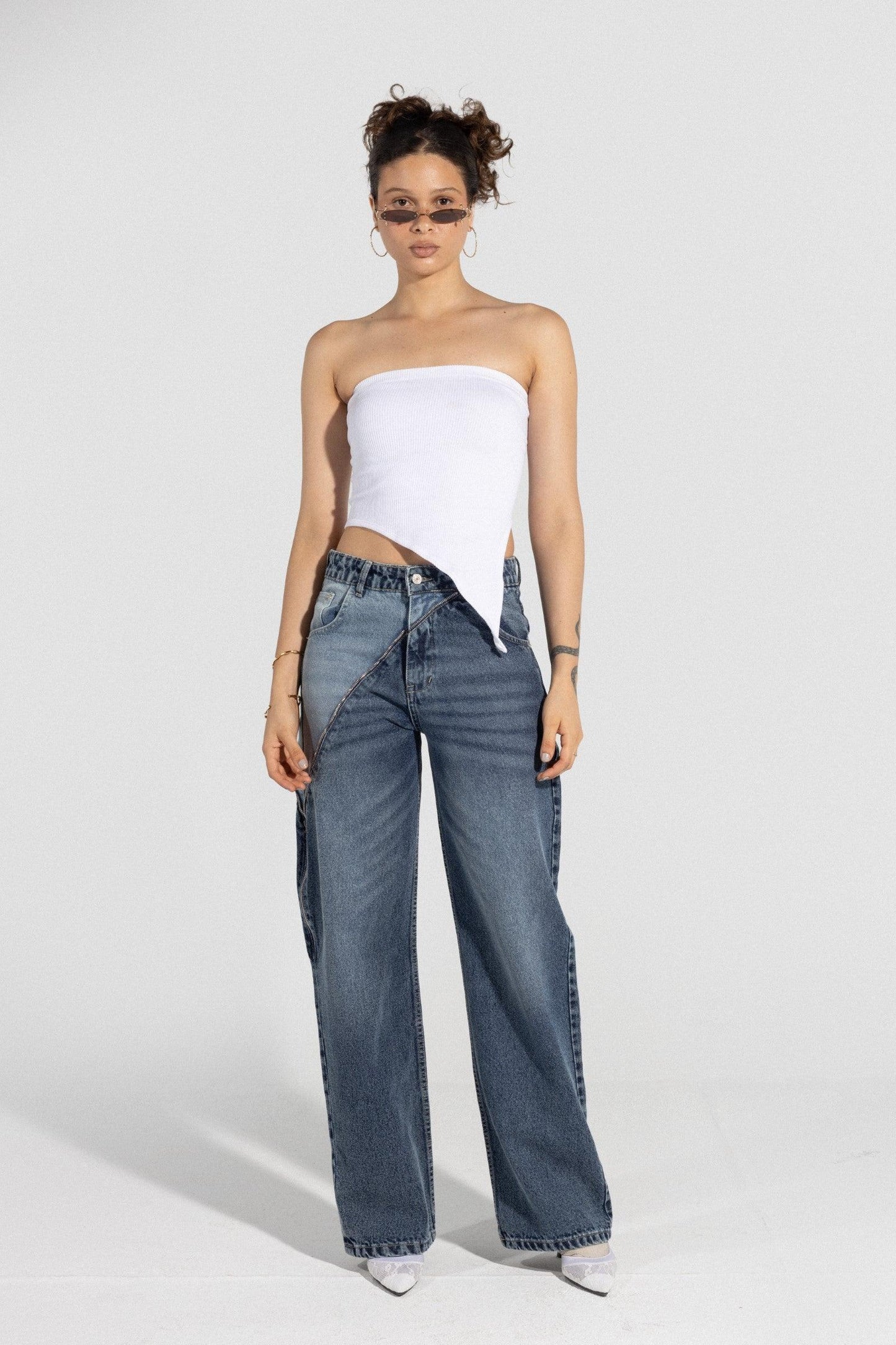 بنطال جينز متباين الالوان - Carinasaudi.com