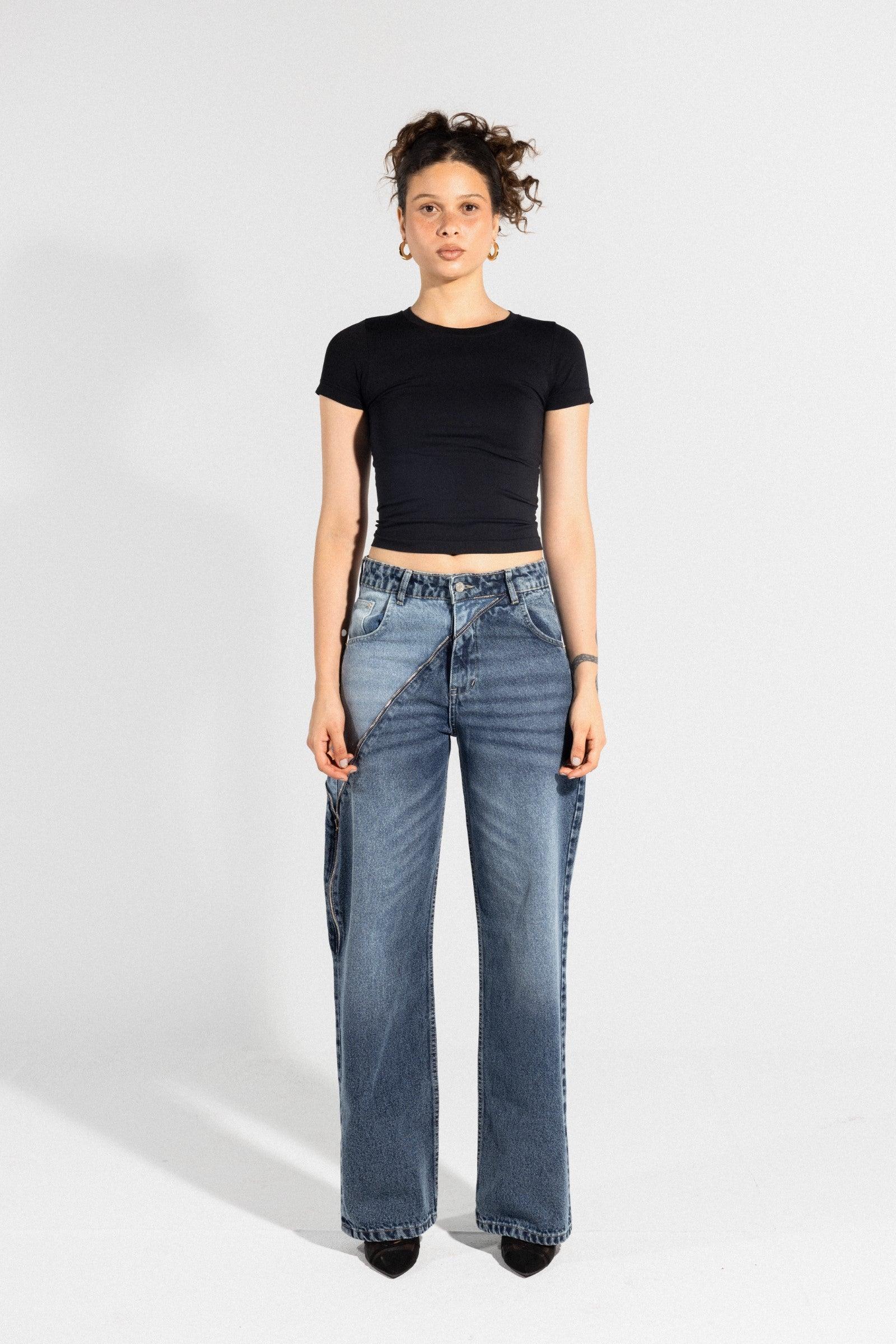 بنطال جينز متباين الالوان - Carinasaudi.com