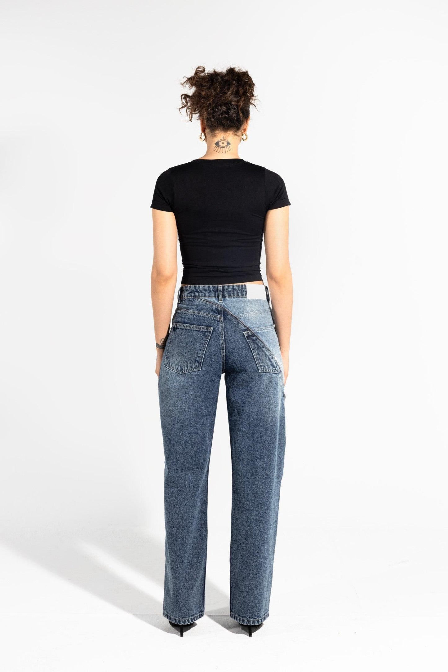 بنطال جينز متباين الالوان - Carinasaudi.com